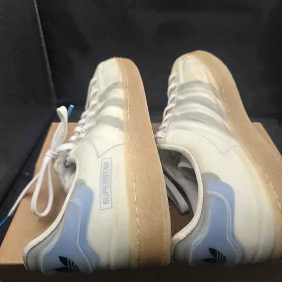 adidas Men's Off-White Lace-Up Sneakers with Blue Lace Tips - Picture 6 of 8